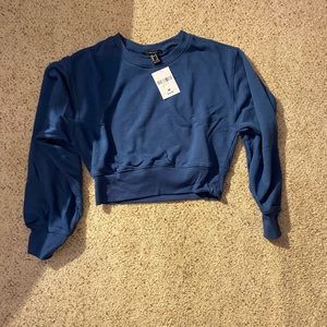 Blue crop crewneck